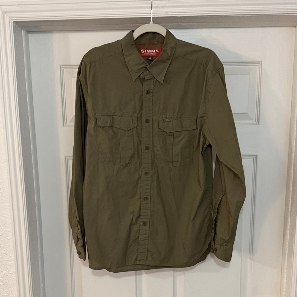 Simms Olive Button-Up Outdoor Shirt - size M